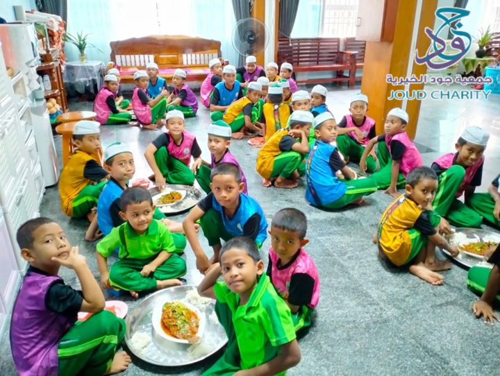Picture of Sponsorship of education, care and housing for 120 orphans and orphans in Thailand (Zakat is permissible)